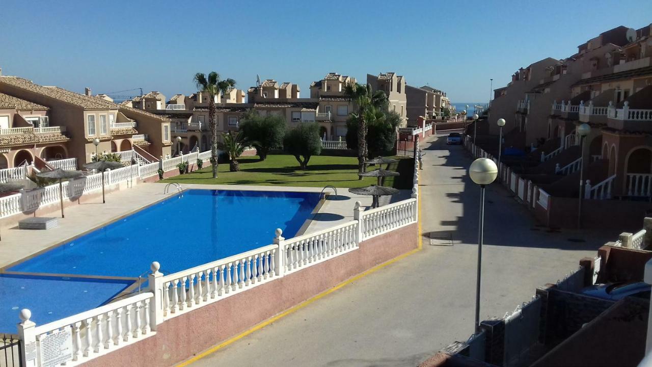 Bungalow Junto A La Piscina, Gran Alacant Santa Pola Kültér fotó