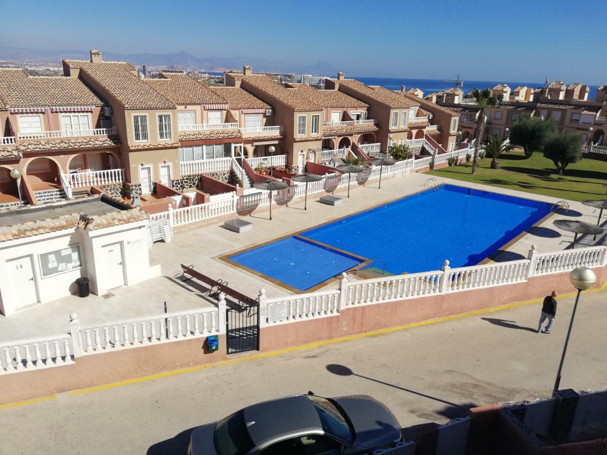 Bungalow Junto A La Piscina, Gran Alacant Santa Pola Kültér fotó