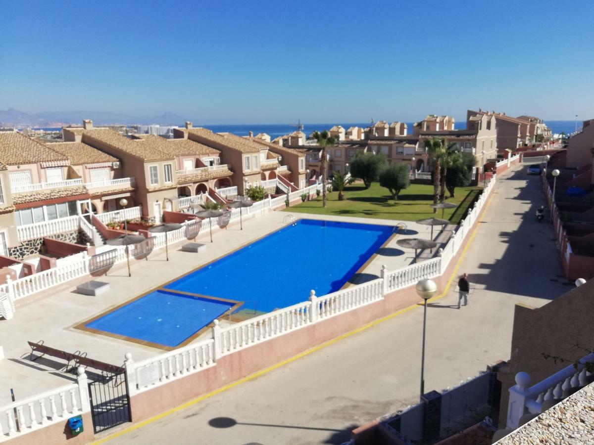 Bungalow Junto A La Piscina, Gran Alacant Santa Pola Kültér fotó